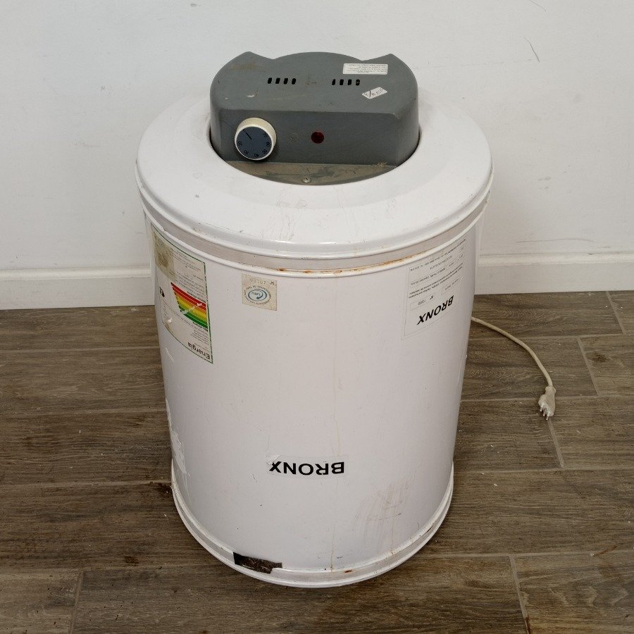 Item 15774 - Image 1