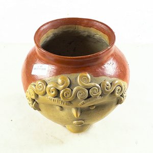 Lote siguiente: Florero de Cerámica con Motivo de Rostro, 15 cm