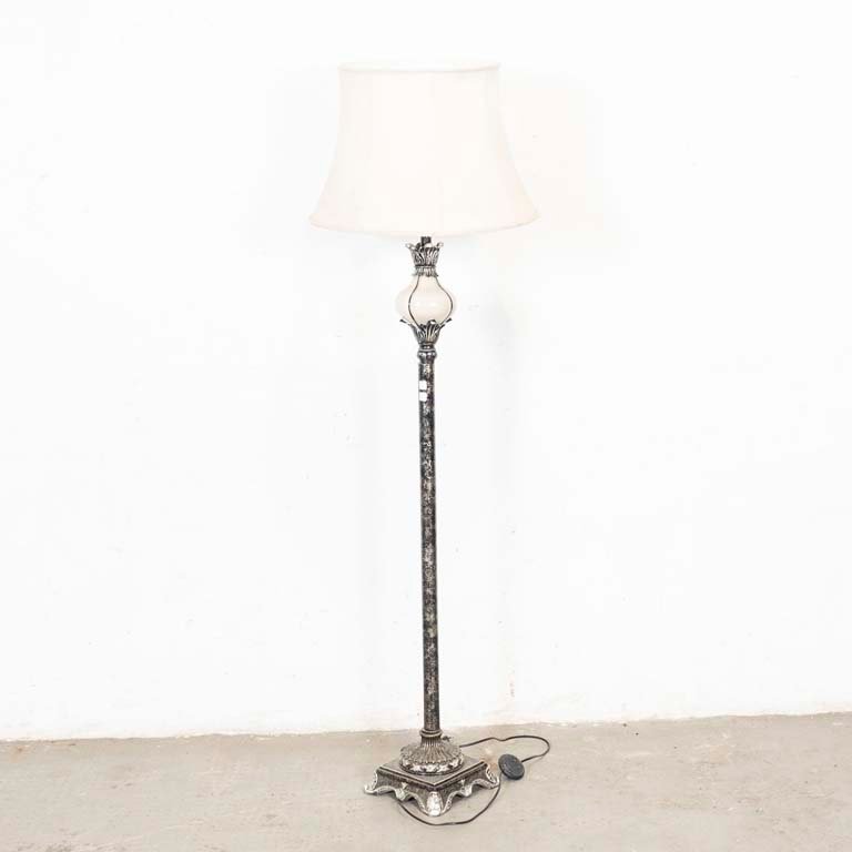 Item 2101935 - Image 0