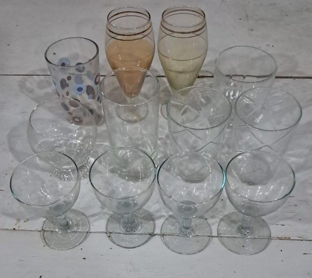 Lote anterior: Copas y vasos de vidrio variados