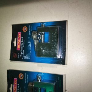 Candados de Perno Dong Ya 70mm Acero Inoxidable - imagen 3