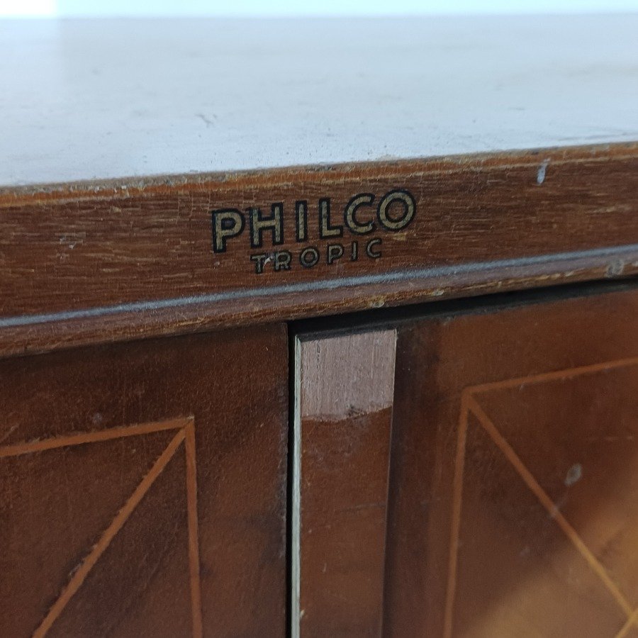 Muebles con toca disco y radio en contrachapado - imagen 7