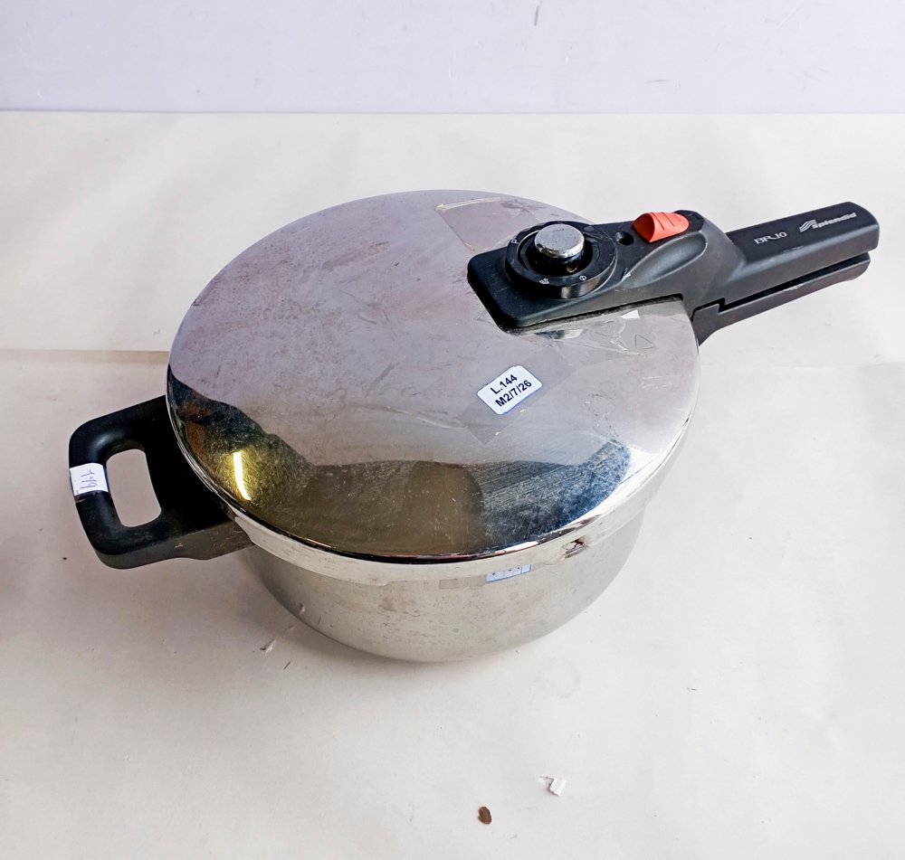 Olla a Presión de Acero Inoxidable con Tapa y Válvula