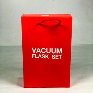 Set de Termo y Tazas Naranja para Camping en Caja - imagen 3