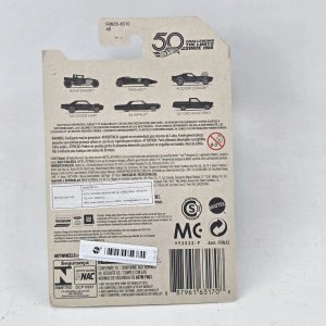 Hot Wheels 50 Aniversario Twin Mill Negro y Dorado - imagen 3
