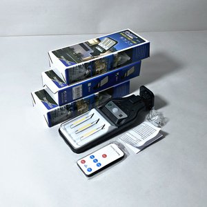 Lote de 4 Luces Solares para Exterior con Sensor y Control Remoto - imagen 1