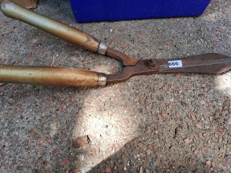 Item 886478 - Image 0