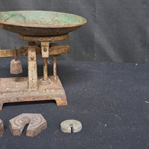 Colección de Oro: Loza Espiga, Discos de Atletismo, Arte y Muebles Raros