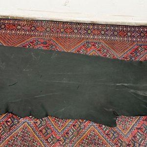 Lote siguiente: Cuero Negro para Tapicería
