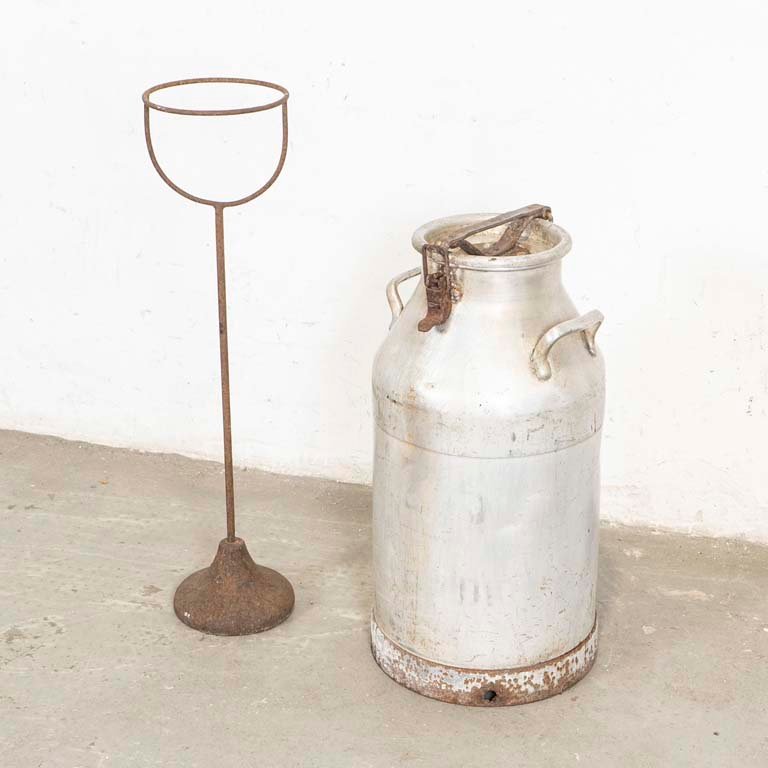 Item 2108658 - Image 0