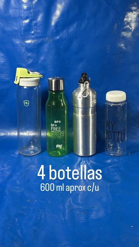 4 Botellas Plásticas Vacías