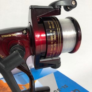 Reel de Pesca Frontal SL500 Color Bordo Nuevo - imagen 2