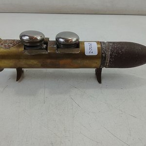 Lote siguiente: Tintero Antiguo de Trinchera Primera Guerra Mundial con Base de Proyectil y Escudos de Reims