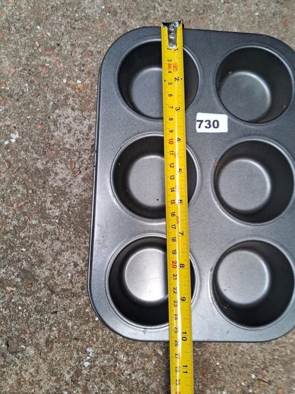 Bandeja para 6 muffin en buen estado - imagen 2