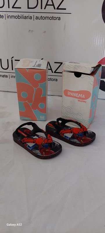 Lote anterior: Zapatos de plástico con diseño colorido para hombre