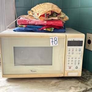 Lote anterior: Microondas Whirlpool Digital con Repasadores