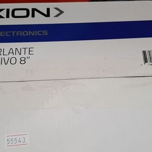Parlante Activo Xion 8" Sin Uso con Micrófono y Control Remoto - imagen 2