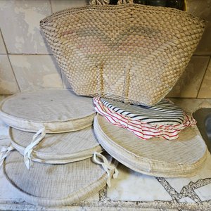Bolso de Paja y 5 Almohadones Redondos para Sillas - imagen 2