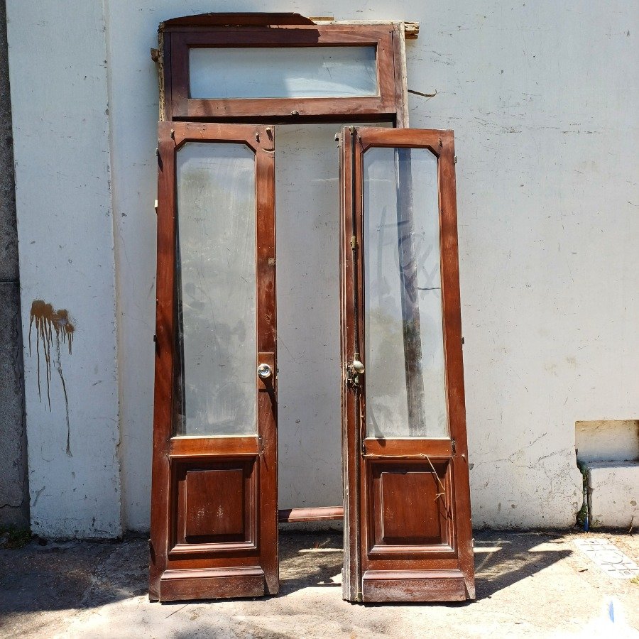 Item 16783 - Image 1