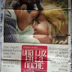 Lote anterior: Poster Original "Una Luz en la Noche" (1964) con Don Murray