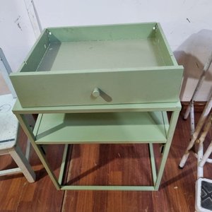 Silla Infantil, Mesa de Luz Verde con Cajón y Escalera Plegable - imagen 3