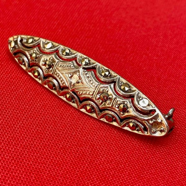 Antiguo prendedor de plata con marquesitas para venta - imagen 1
