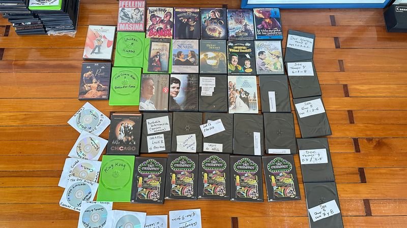 Colección de DVDs en venta - imagen 3