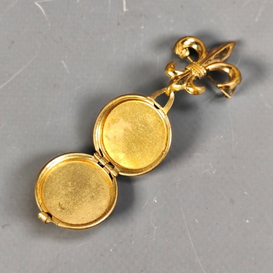 Item 16419 - Image 5