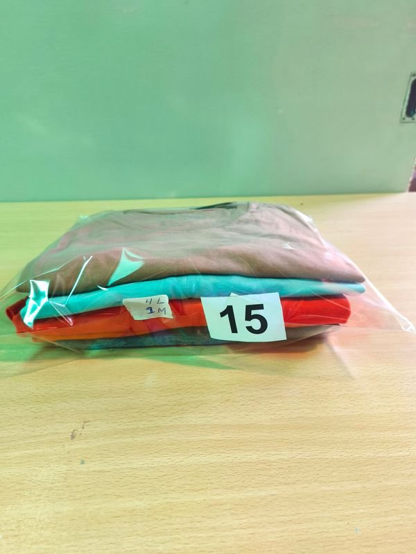 Ropa de Talla Grande - 5 Camisetas - imagen 2