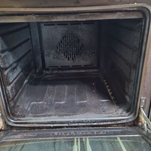 Cocina a Gas y Eléctrica Acero Inoxidable con Horno y 4 Hornallas - imagen 3