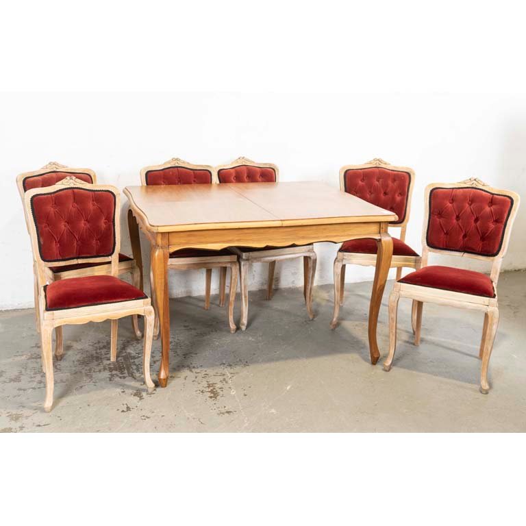 Mesa de Comedor Francesa con Seis Sillas Talladas Estilo Luis XV