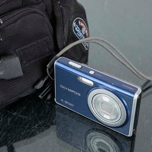 Cámara Olympus X-940 Azul con Estuche - imagen 2