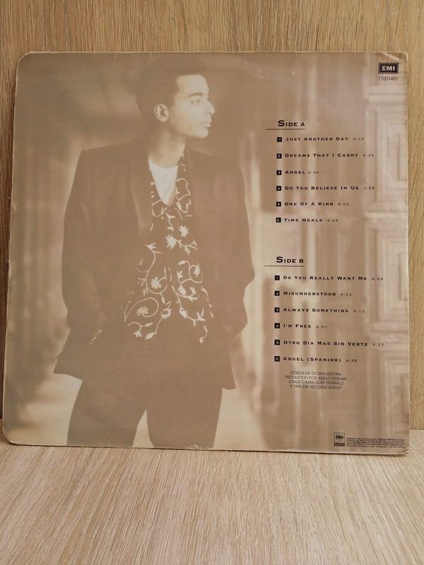 Item 884211 - Image 1