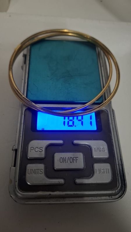 Esclavas Enchapadas en Oro