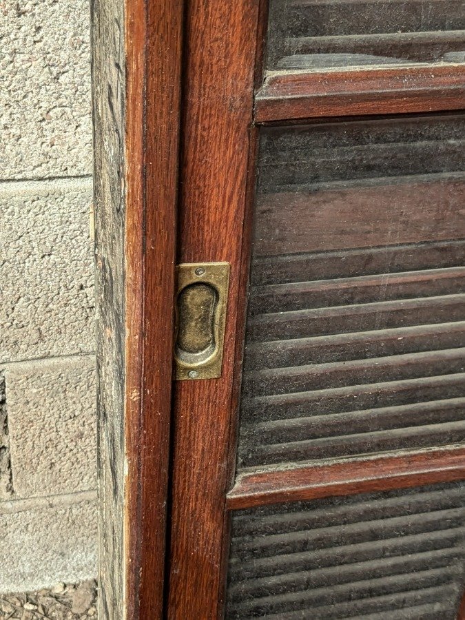 Ventana de madera con dos hojas corredizas y marco - imagen 4