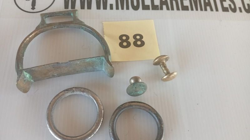 Lote siguiente: Alpaca Accesorios para Vehículos