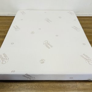 Lote siguiente: Colchón Queen Size Orgánico 160x200x20cm