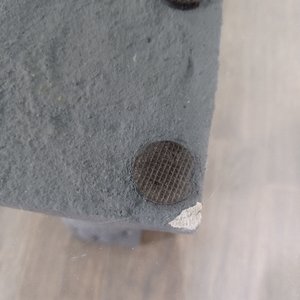 Mesita Auxiliar de Hormigón con Tapa de Vidrio - imagen 4