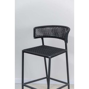 Lote siguiente: Banqueta Alta Negra para Barra en Aluminio y Cuerda Náutica
