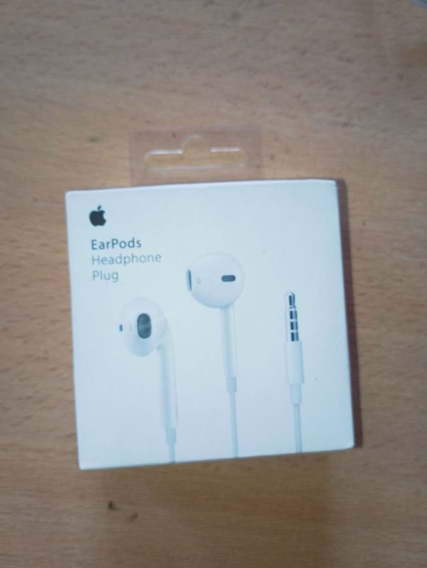 Auriculares originales Iphone - Entrada Jack 3,5 - Funciona 1 solo auricular