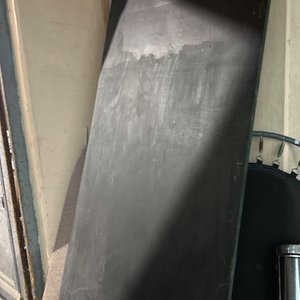 Lote siguiente: Placa Grande de Madera Negra