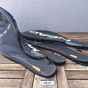 Tres fundas para raquetas de tenis HEAD, color negro, con cierres   con detalles de uso - imagen 3