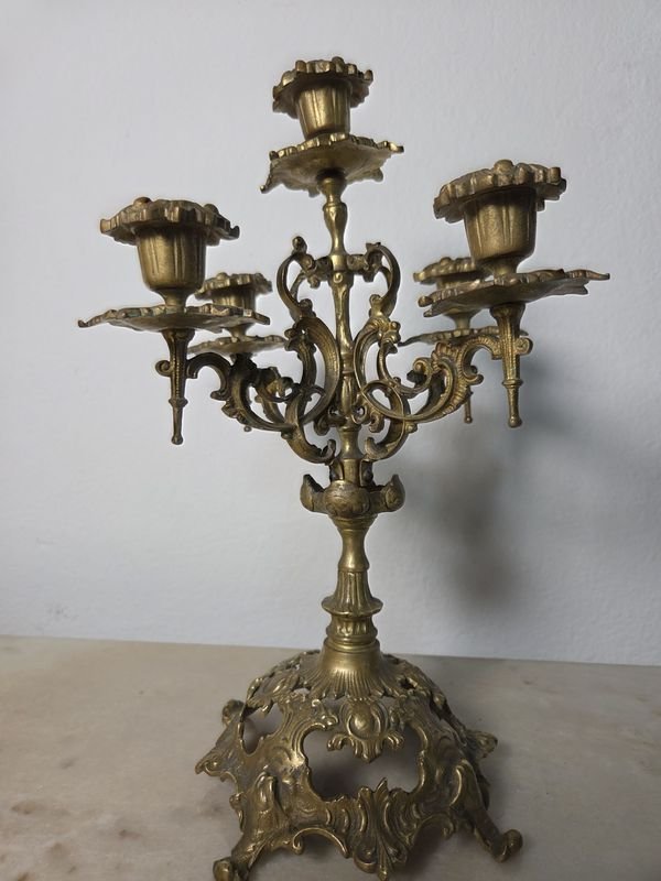 Item 830028 - Image 1