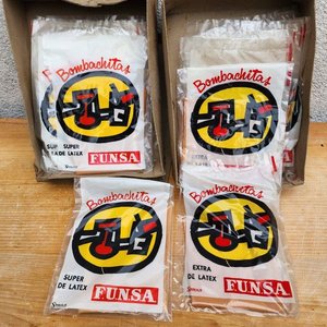 Lote anterior: Bombachas de Goma Funsa de Colección