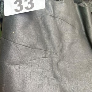Lote de Recortes de Cuero Natural Negro y Gris - imagen 2