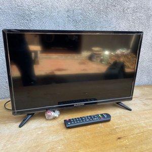 Televisor Pantalla Plana Panavox de 32 Pulgadas con Control Remoto - imagen 1