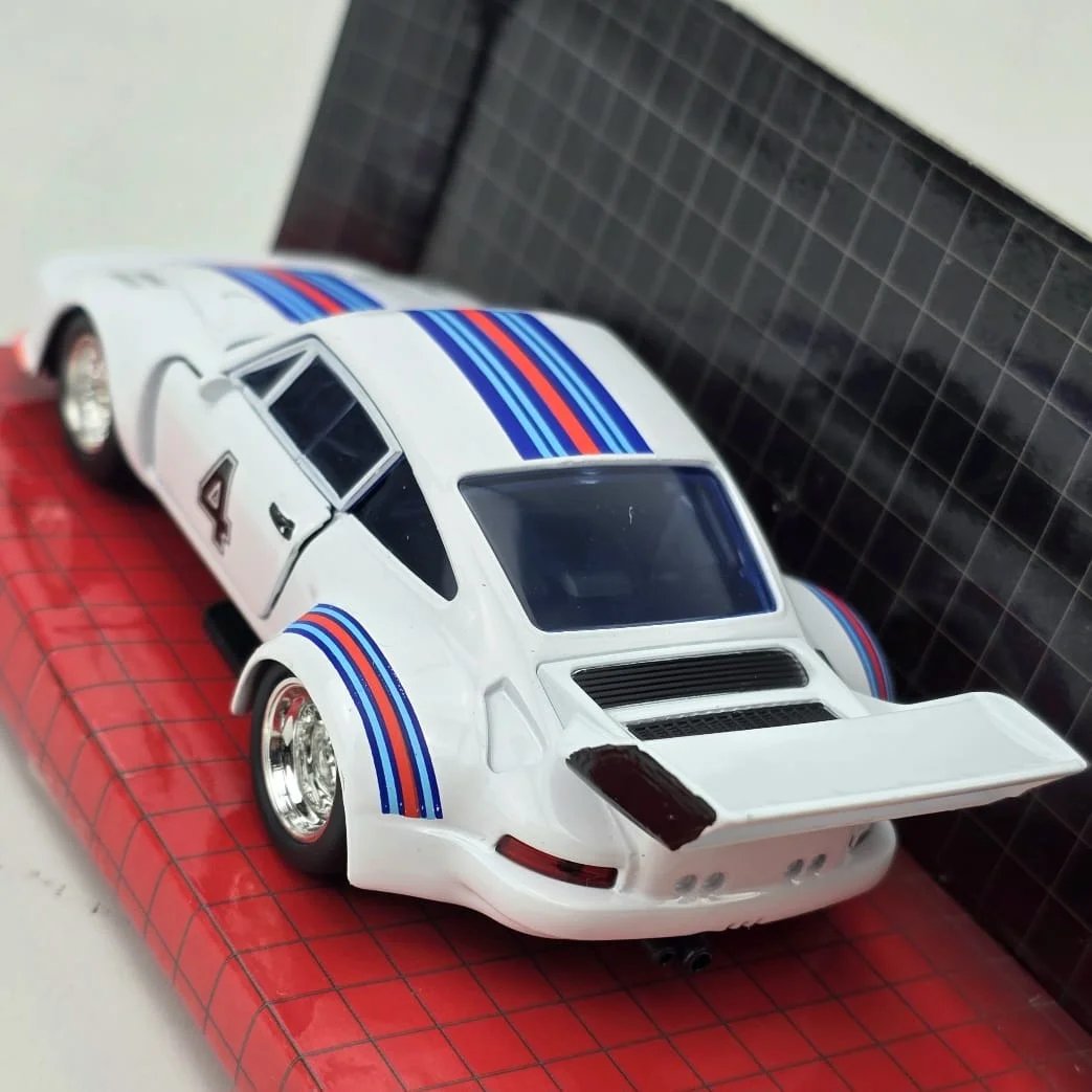 Transformers Jazz Porsche 935 Turbo juguete en miniatura - imagen 1