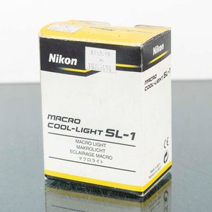 Lote anterior: Luz Macro Nikon Cool-Light SL-1 para Fotografía