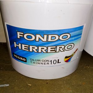 Dos Tarros de Fondo Herrero y Esmalte Sintético Negro 10 Litros - imagen 2