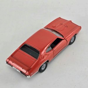 Auto a Escala Pontiac GTO 1969 American Dream Cars Rojo - imagen 3